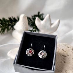 Perlų uogos - rausva mūza 